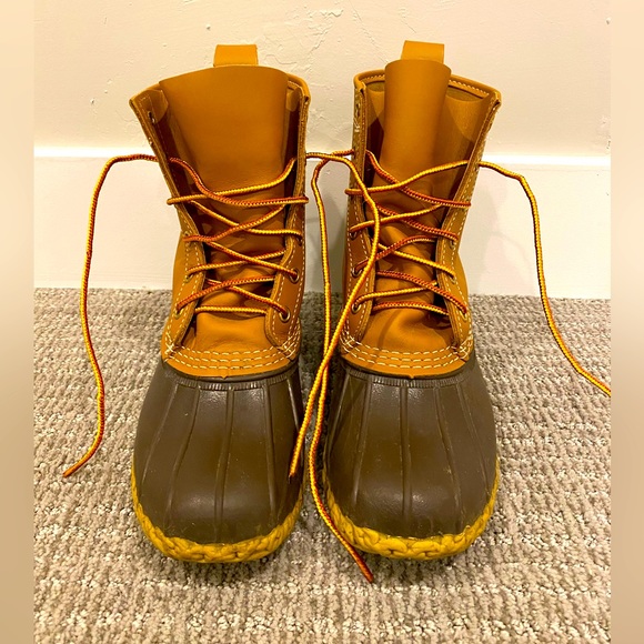 L.L. Bean Shoes - LL Bean duck boots, 8” in tan/brown. Women’s 7 medium fit. Like new.